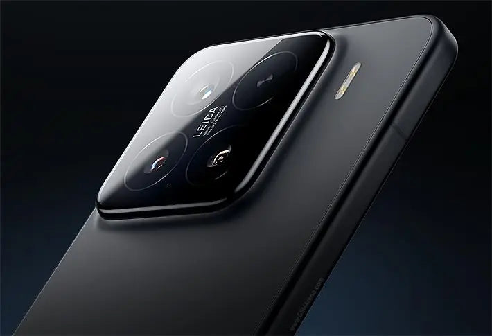 Xiaomi 15 with LTPO OLED Snapdragon 8 Elite 6.36" 5400mAh Battery 90W Charger IP68 8K Video Filming