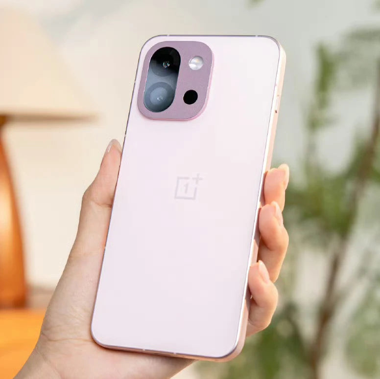One Plus 13T with LTPO AMOLED 120Hz Display/Snapdragon 8 Elite /50MP+50MP Camera